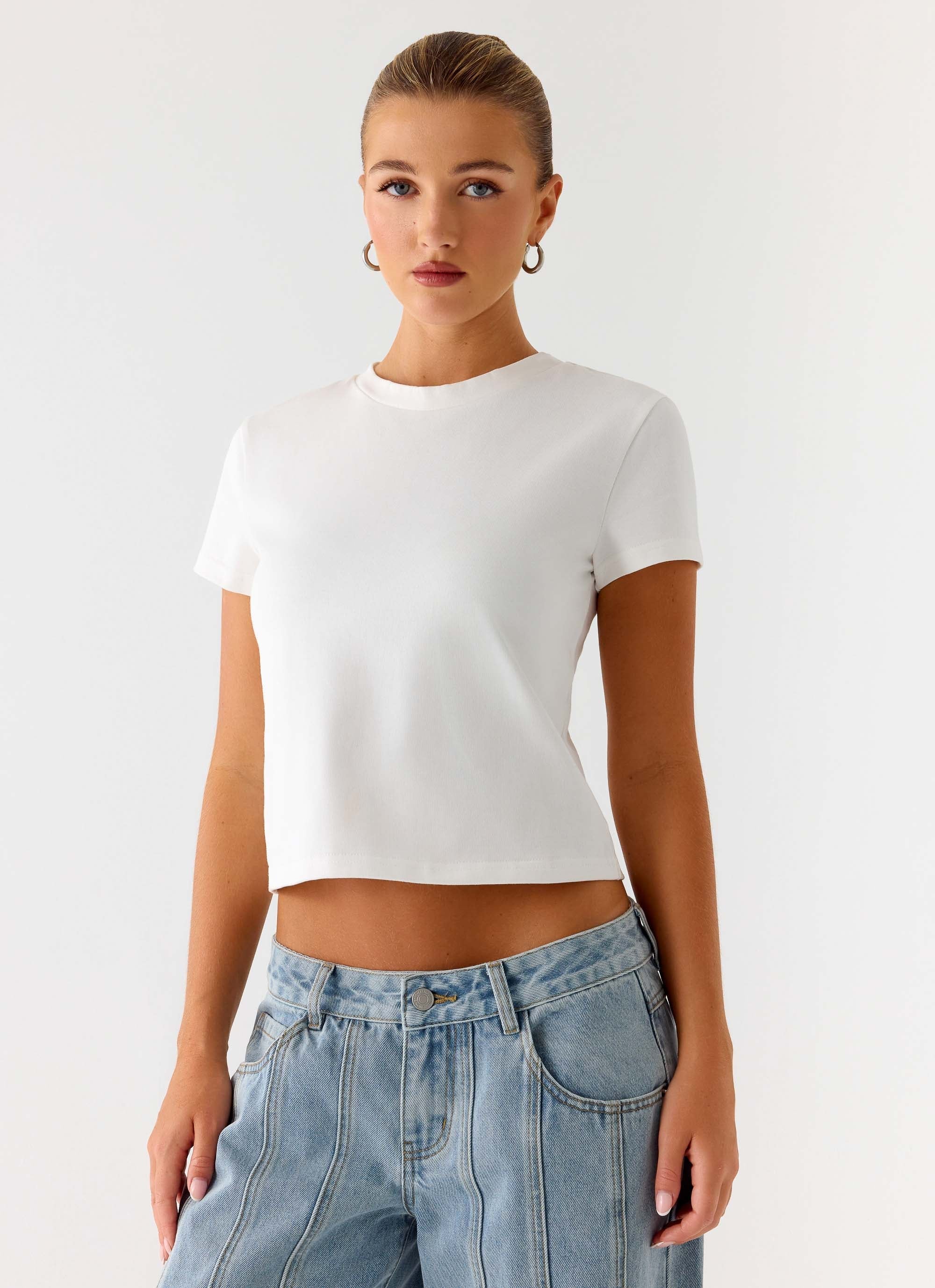 Women's Fitted Baby Tee with Round Neckline