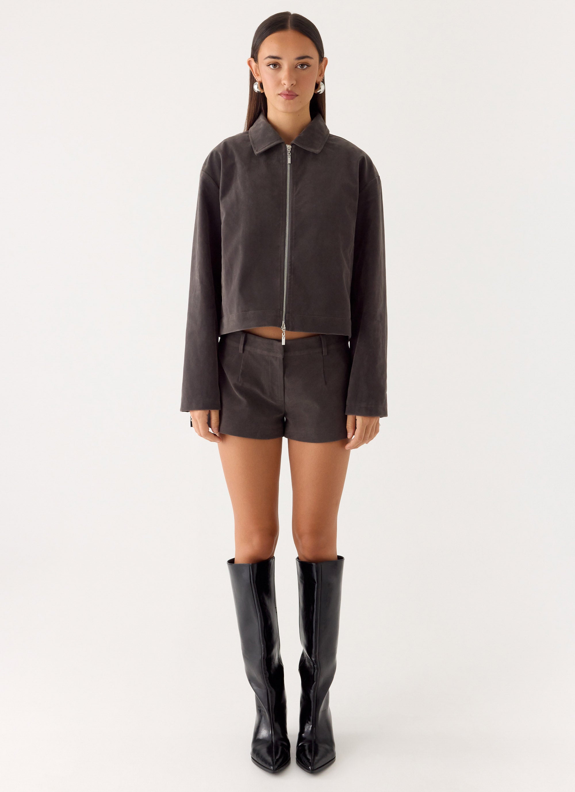 Women's Faux Suede Low Rise Shorts with Pockets